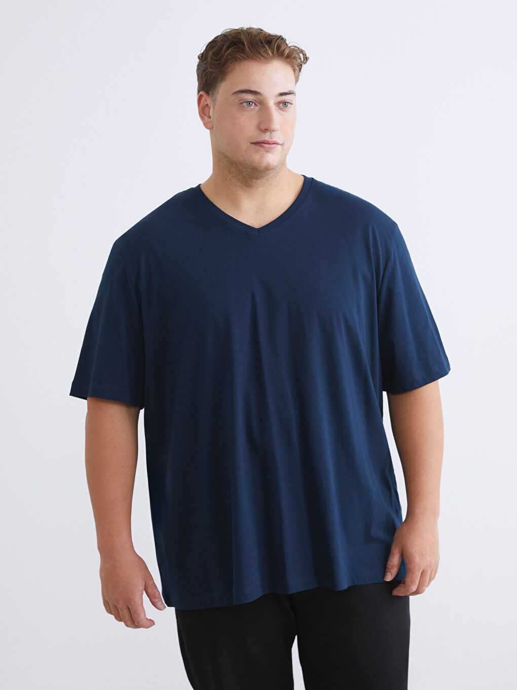 Lacivert Büyük Beden V Yaka Penye Erkek Tişört-2