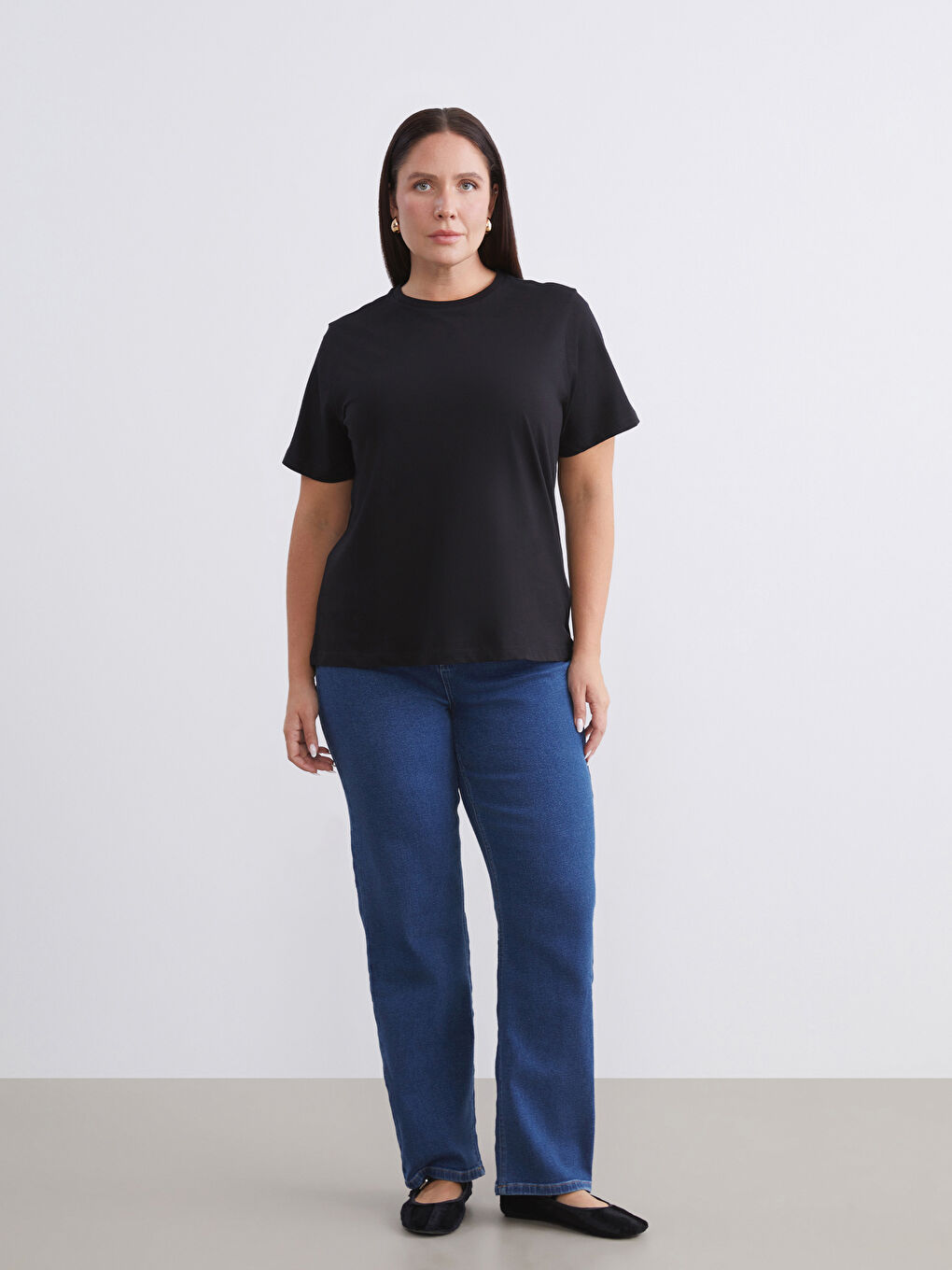 Siyah Büyük Beden Bisiklet Yaka Kadın Tişört 2'li-3