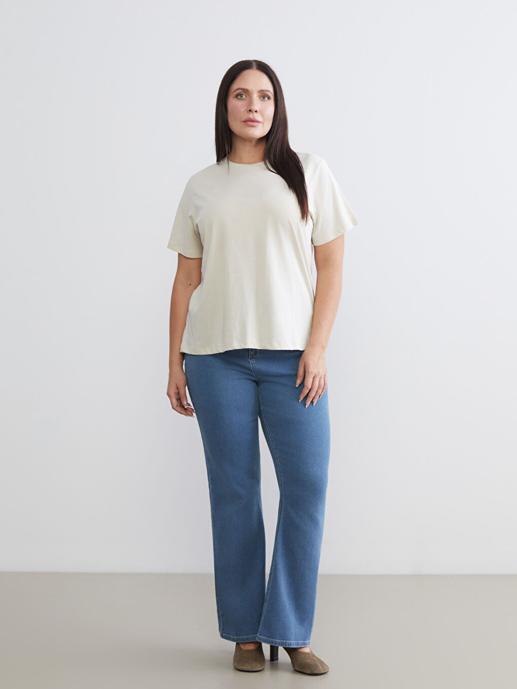 Kahverengi Büyük Beden Bisiklet Yaka Kadın Tişört 2'li-3