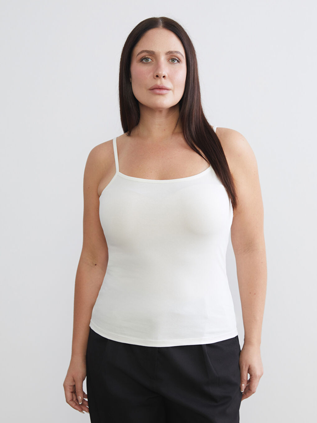 Beyaz Büyük Beden U Yaka Kadın Atlet 2'li-1