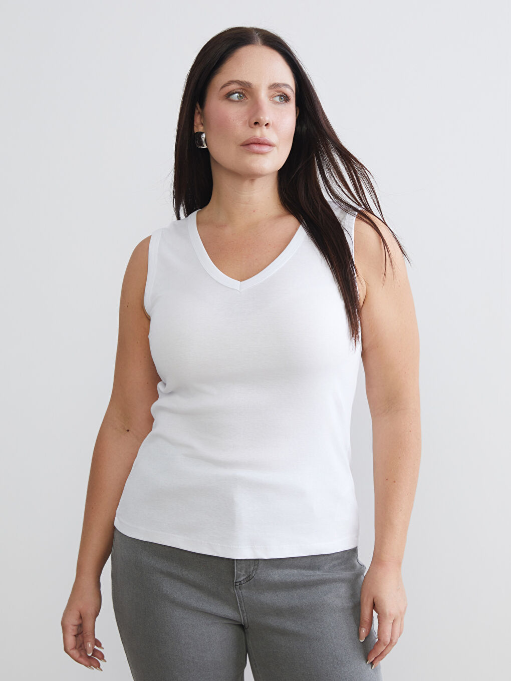 Siyah Büyük Beden V Yaka Kadın Atlet 2'li-1