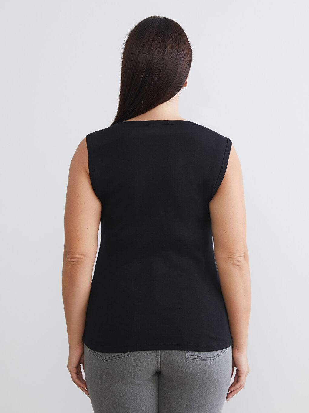 Siyah Büyük Beden V Yaka Kadın Atlet 2'li-7