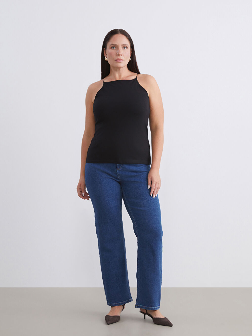 Siyah Büyük Beden Halter Yaka Kadın Atlet 2'li-3