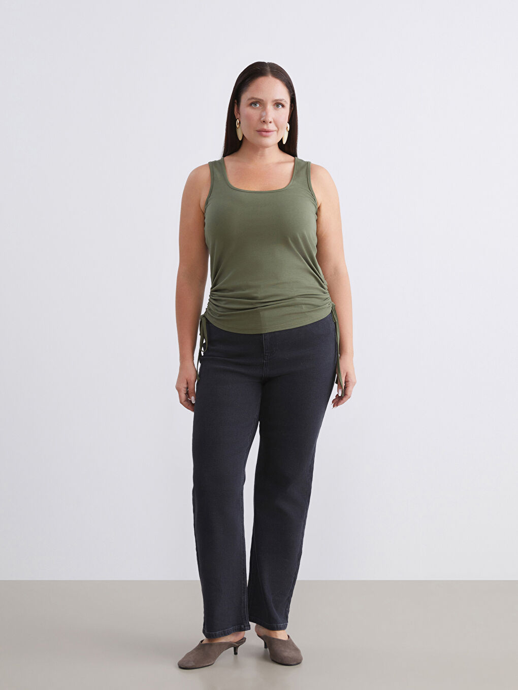 Haki Büyük Beden Kare Yaka Büzgülü Kadın Atlet 2'li-3