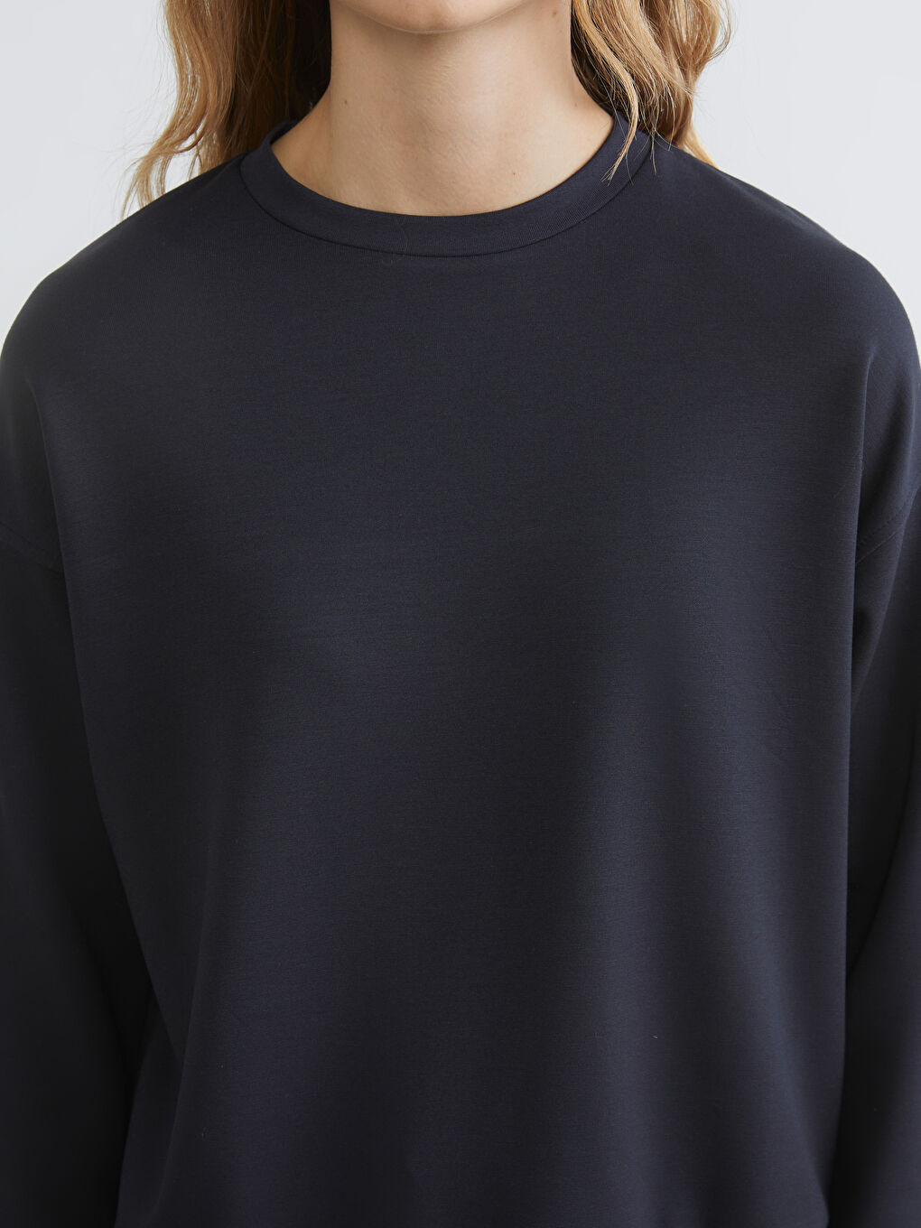 Crew Neck Oversize Women's Sweatshirt-2