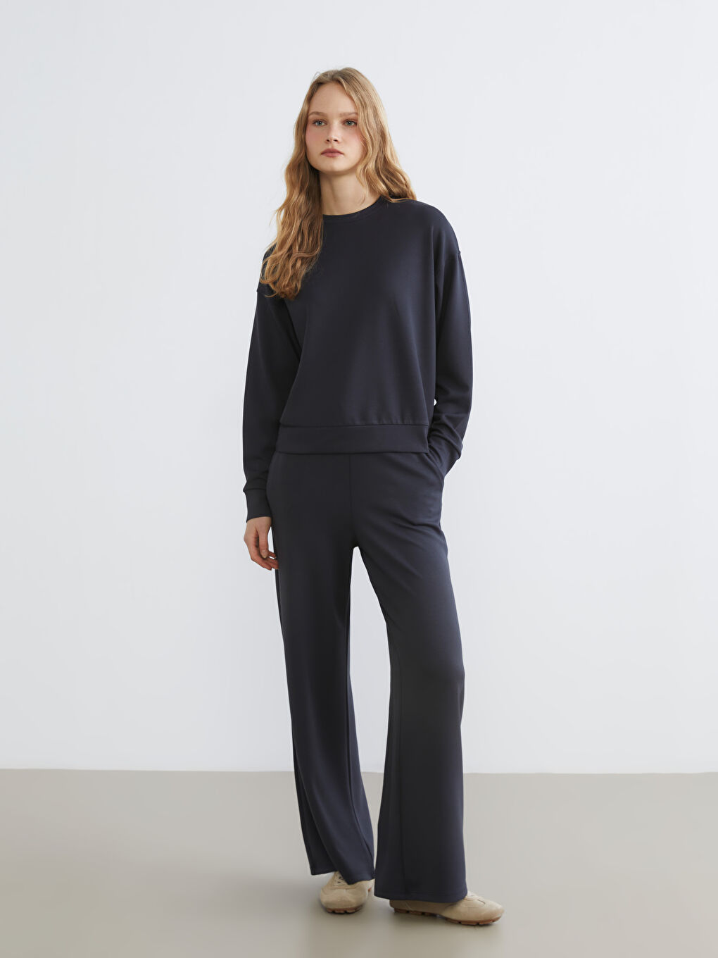 ქალებისთვის ელასტიური წელის სპორტული შარვალი