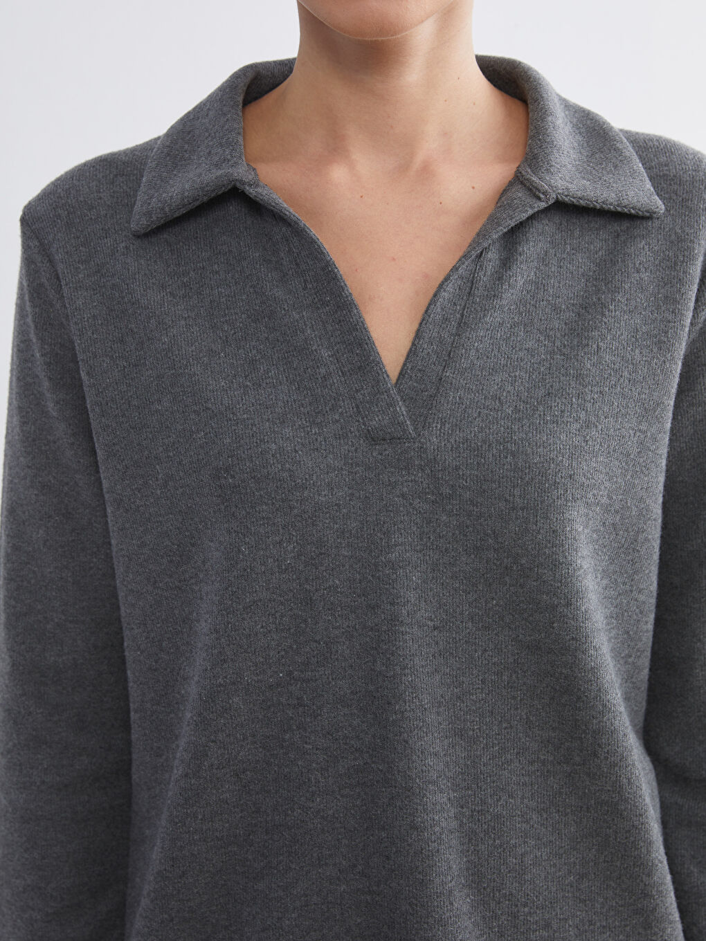 Antrasit Polo Yaka Kadın Tişört-2