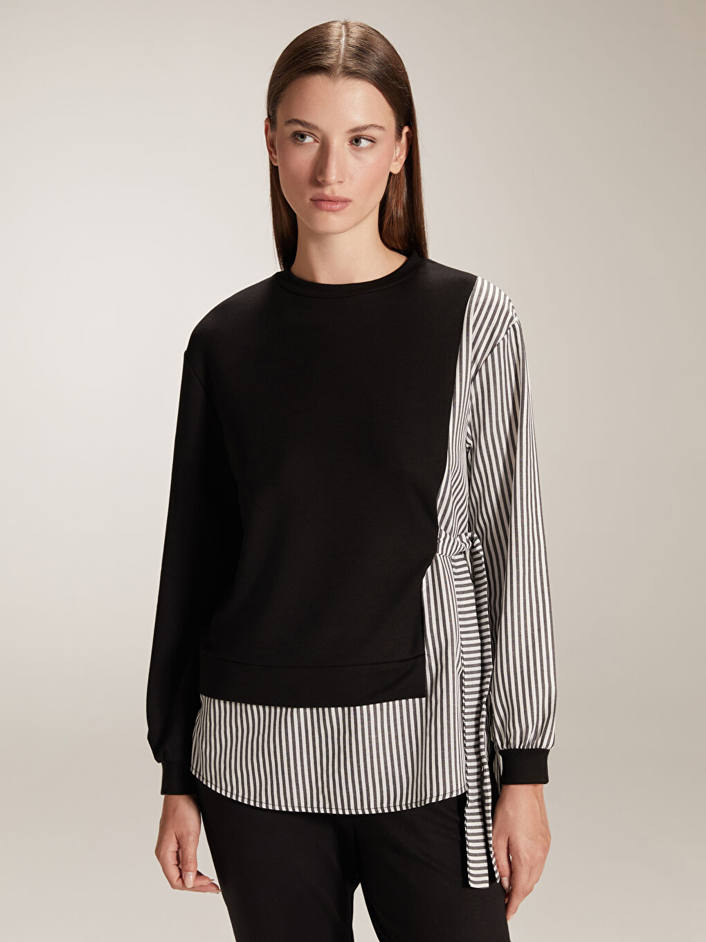 Siyah Bisiklet Yaka Çizgili Kadın Sweatshirt Tunik