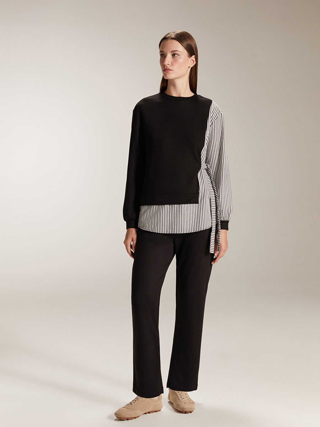 Siyah Bisiklet Yaka Çizgili Kadın Sweatshirt Tunik-1