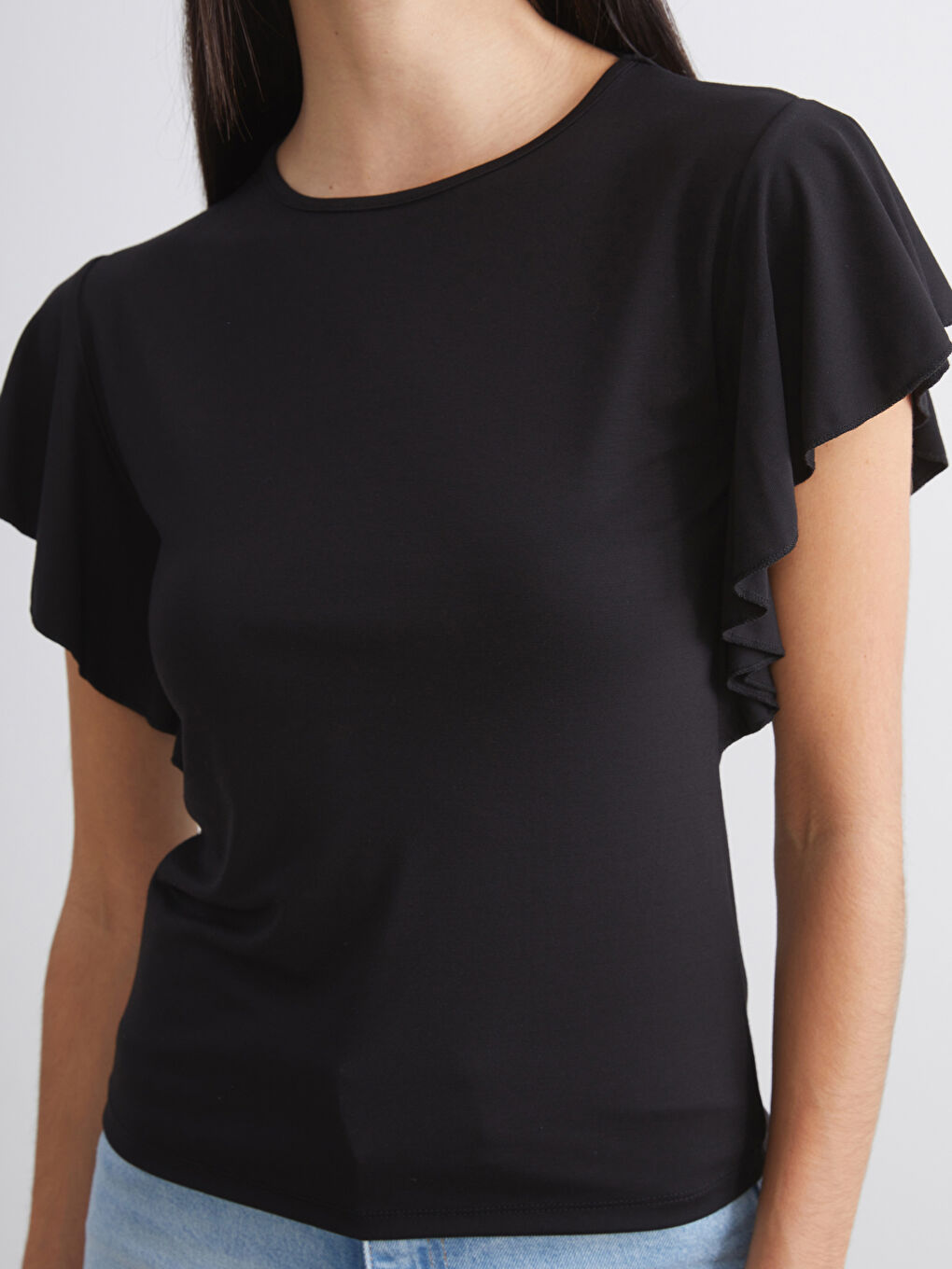 Siyah Bisiklet Yaka Kadın Tişört-2