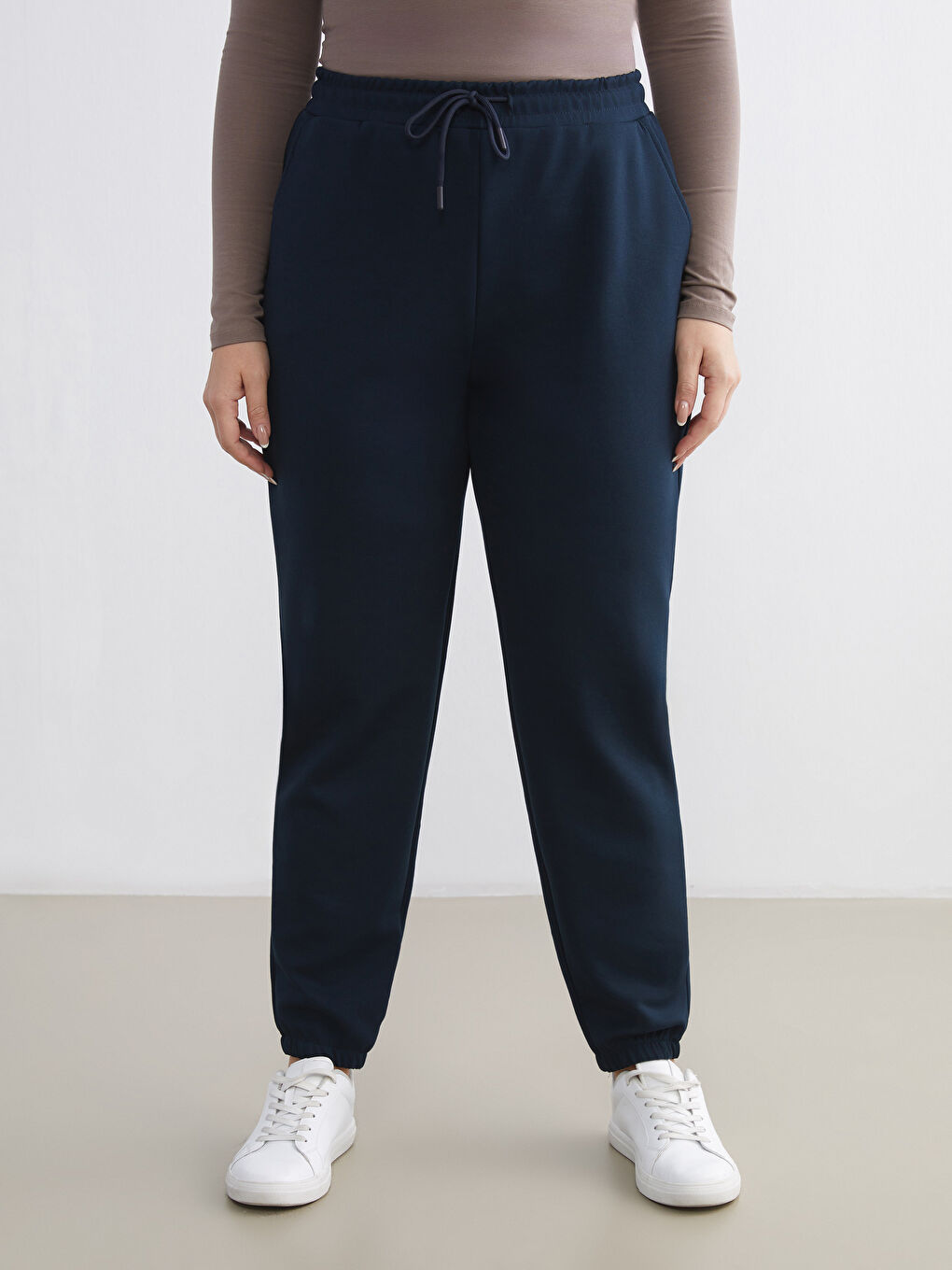 Lacivert Beli Lastikli Kadın Jogger Eşofman Altı-1
