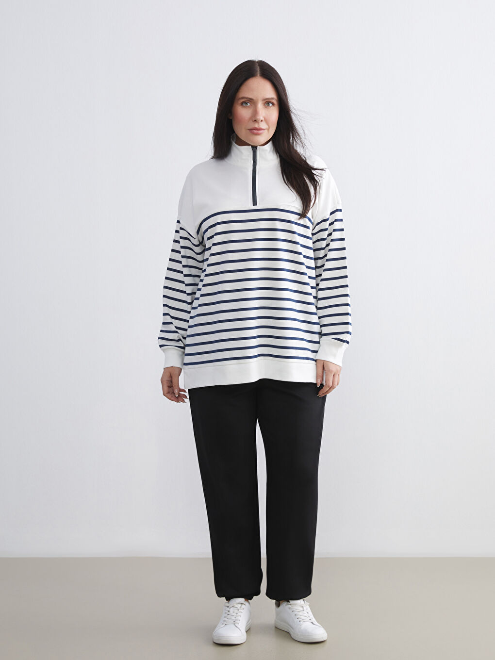 Siyah Beli Lastikli Kadın Jogger Eşofman Altı