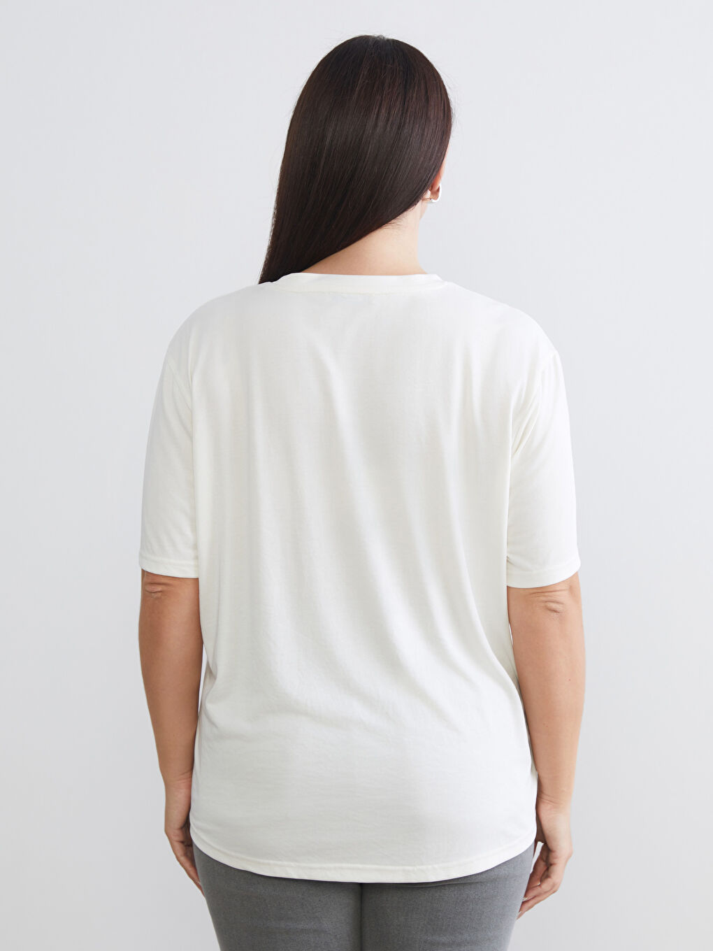 Siyah Büyük Beden Bisiklet Yaka Kadın Tişört 2'li-6