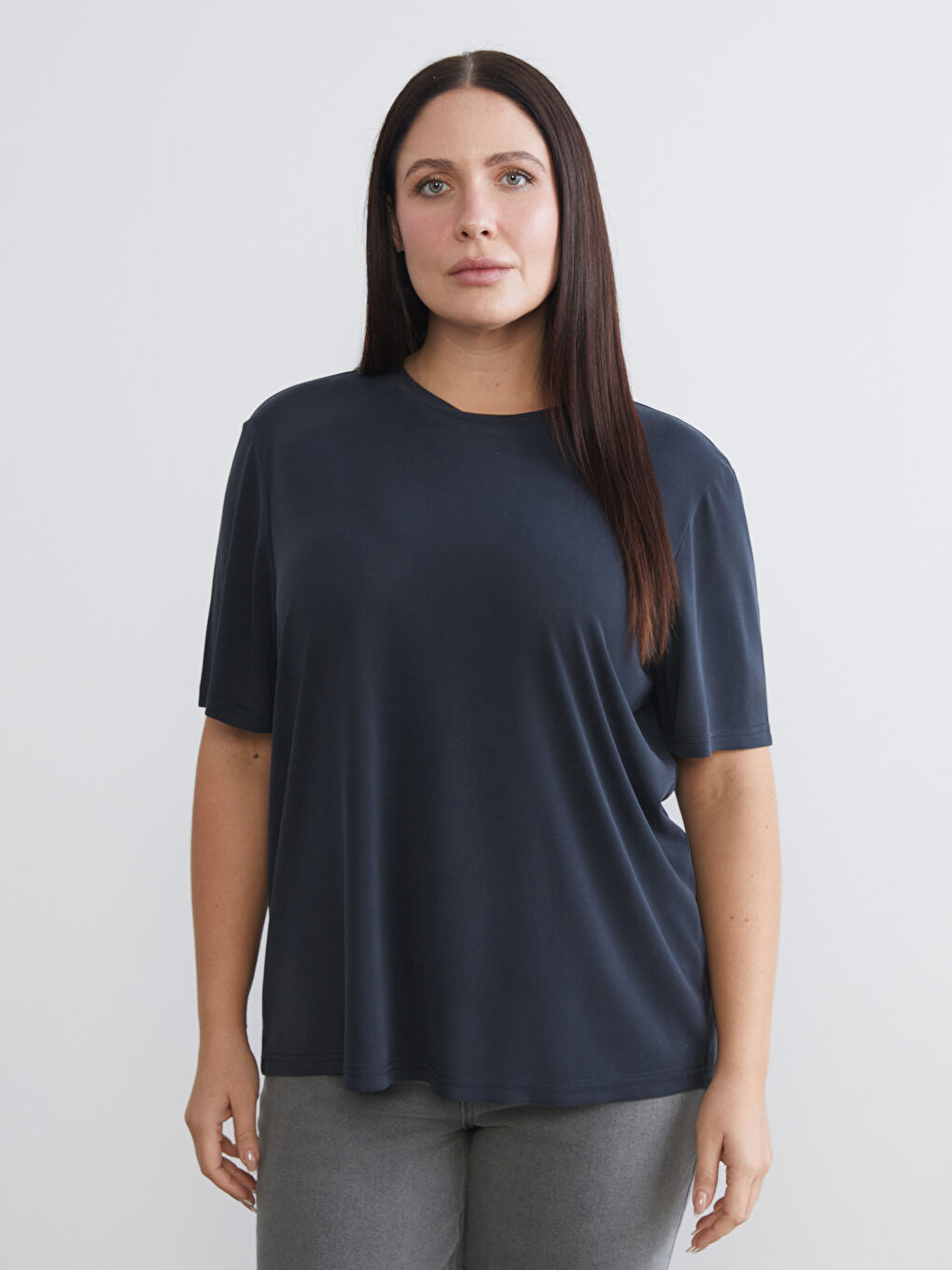 Siyah Büyük Beden Bisiklet Yaka Kadın Tişört 2'li-2