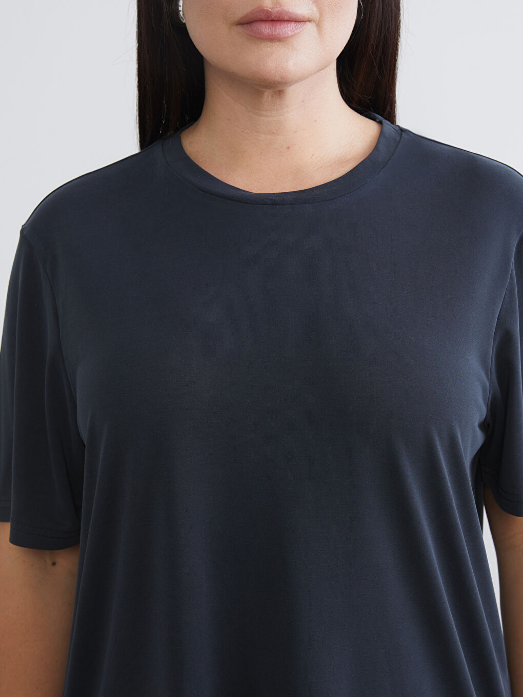 Siyah Büyük Beden Bisiklet Yaka Kadın Tişört 2'li-5