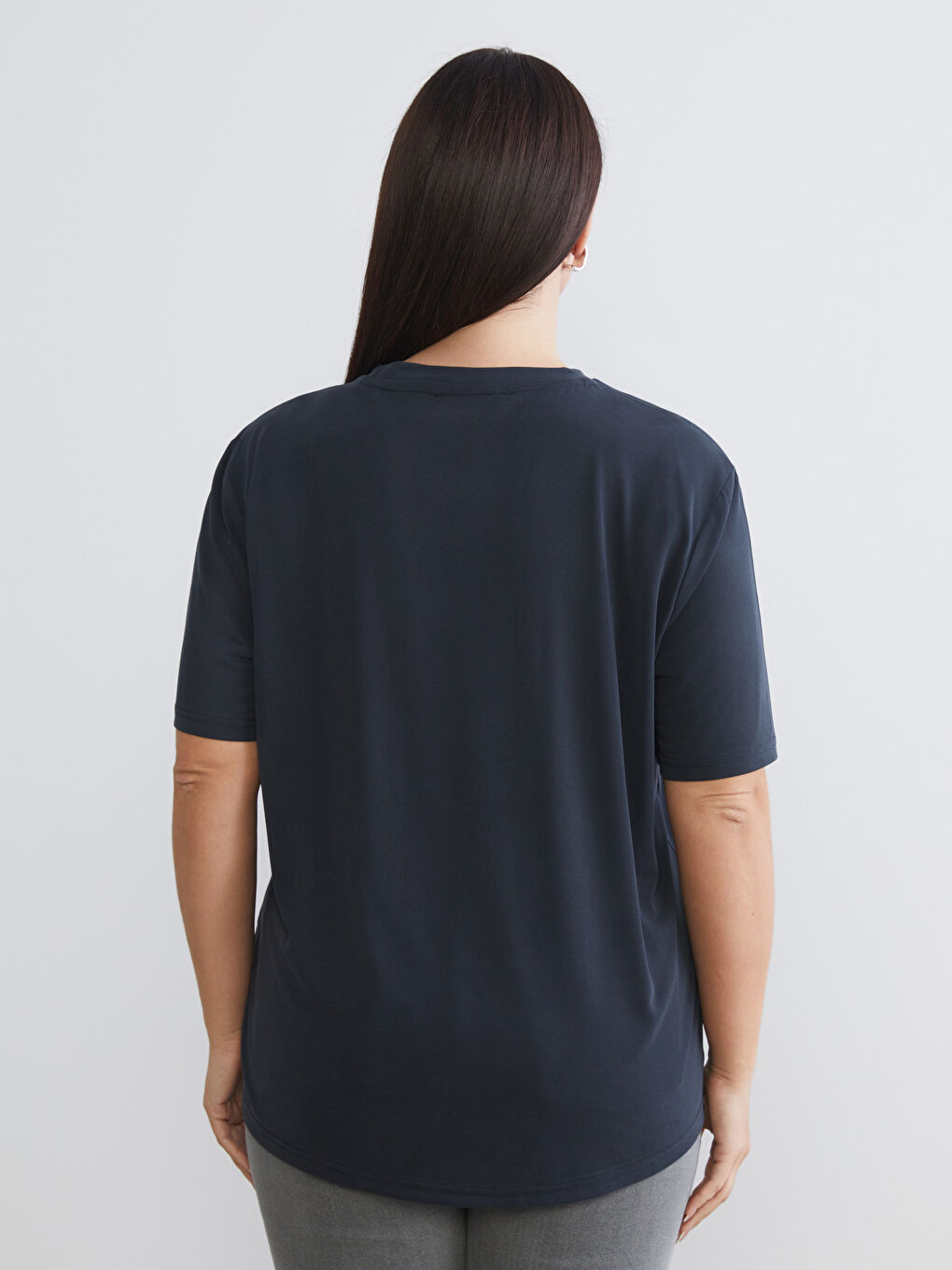 Siyah Büyük Beden Bisiklet Yaka Kadın Tişört 2'li-7