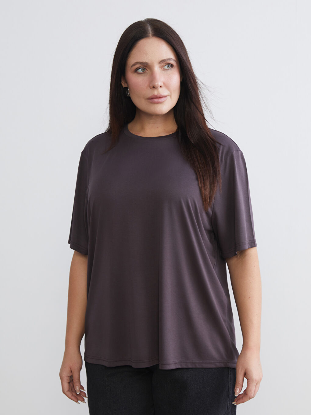 Kahverengi Büyük Beden Bisiklet Yaka Kadın Tişört 2'li-2