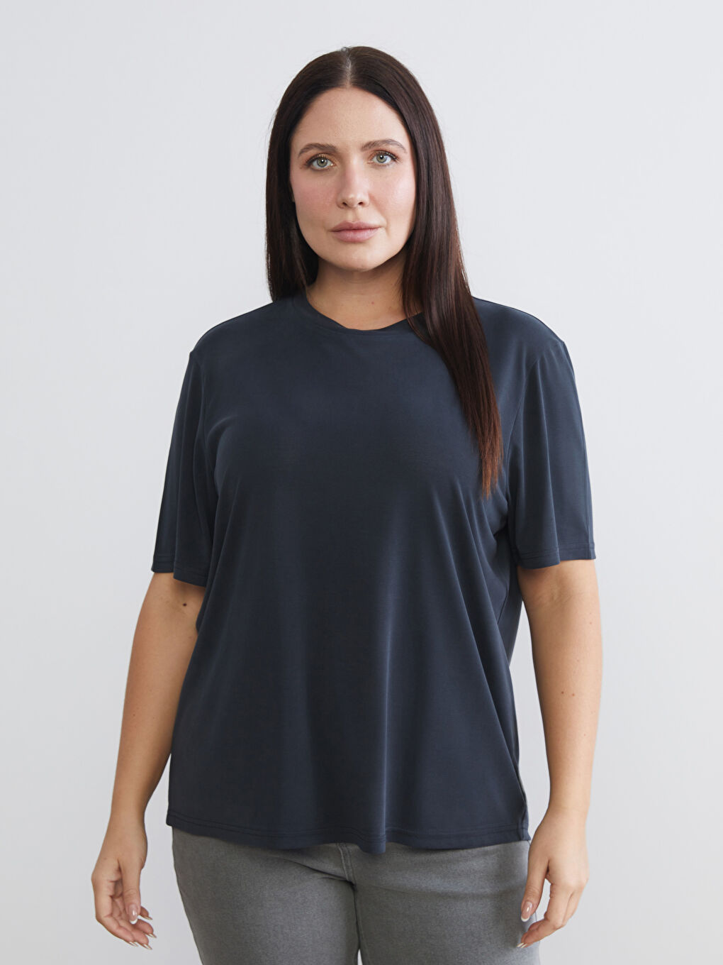 Siyah Büyük Beden Bisiklet Yaka Kadın Tişört 2'li-1