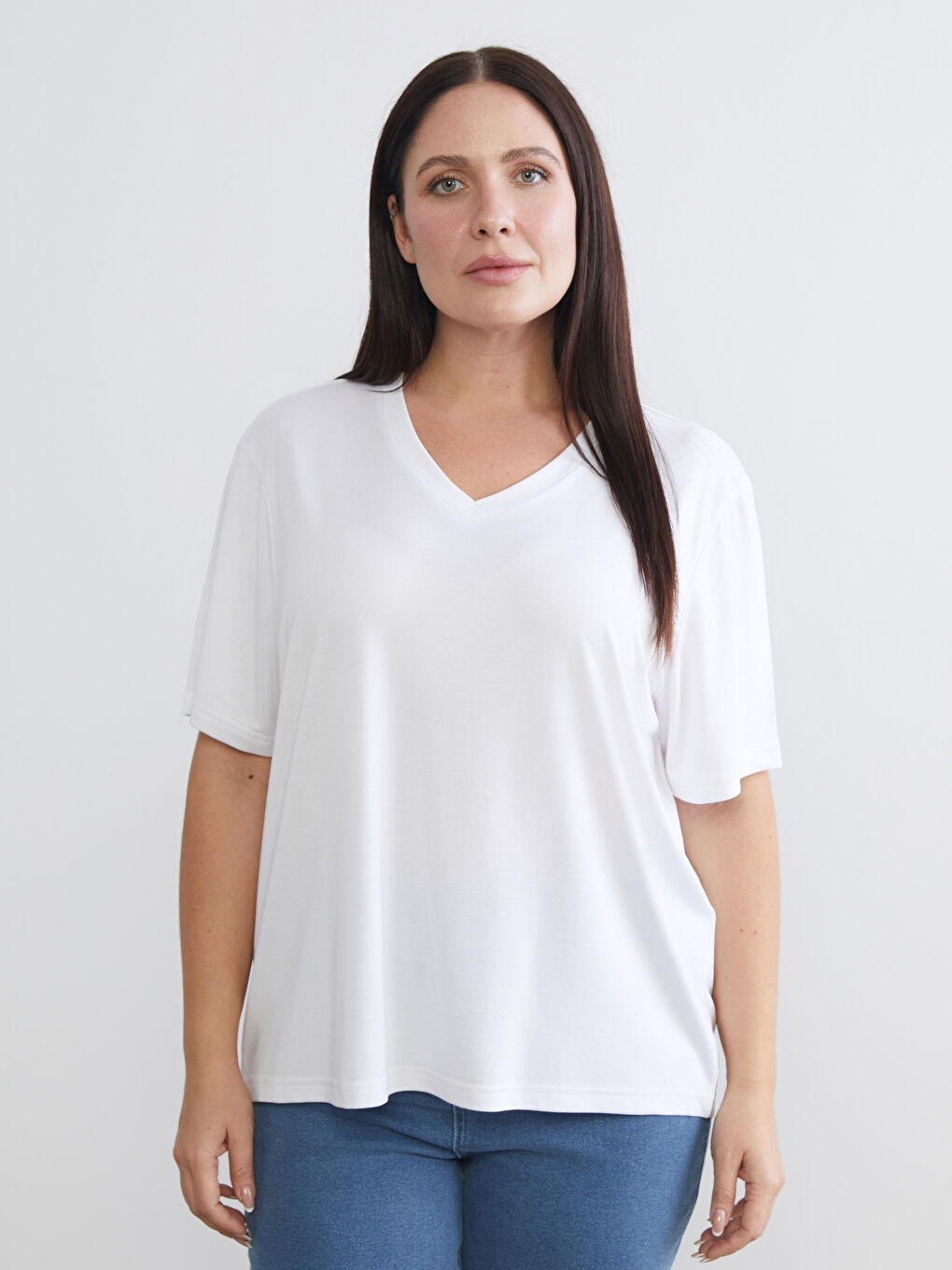 Siyah Büyük Beden V Yaka Kadın Tişört 2'li-2