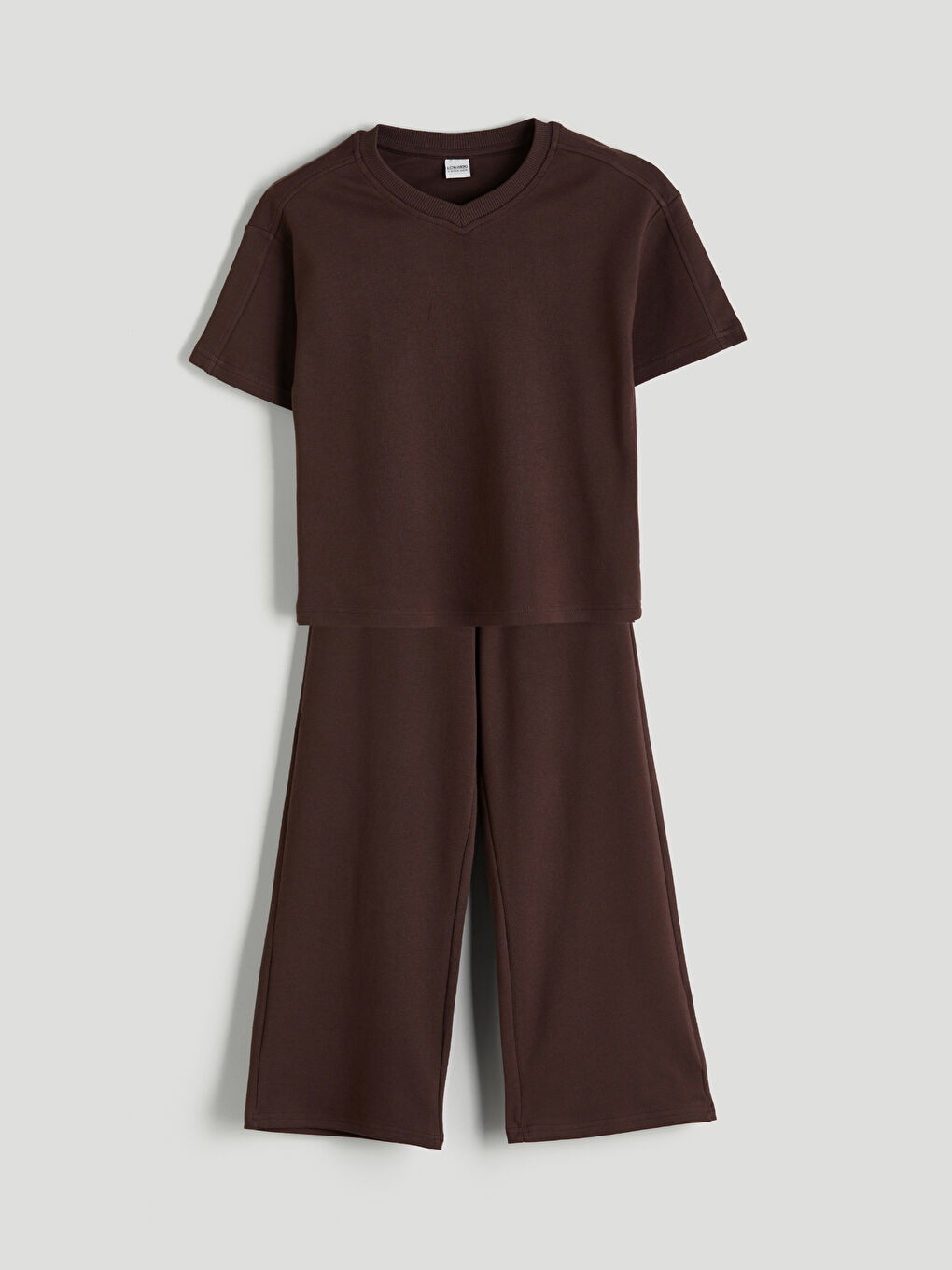 V Neck Girls' T-Shirt and Sweatpants