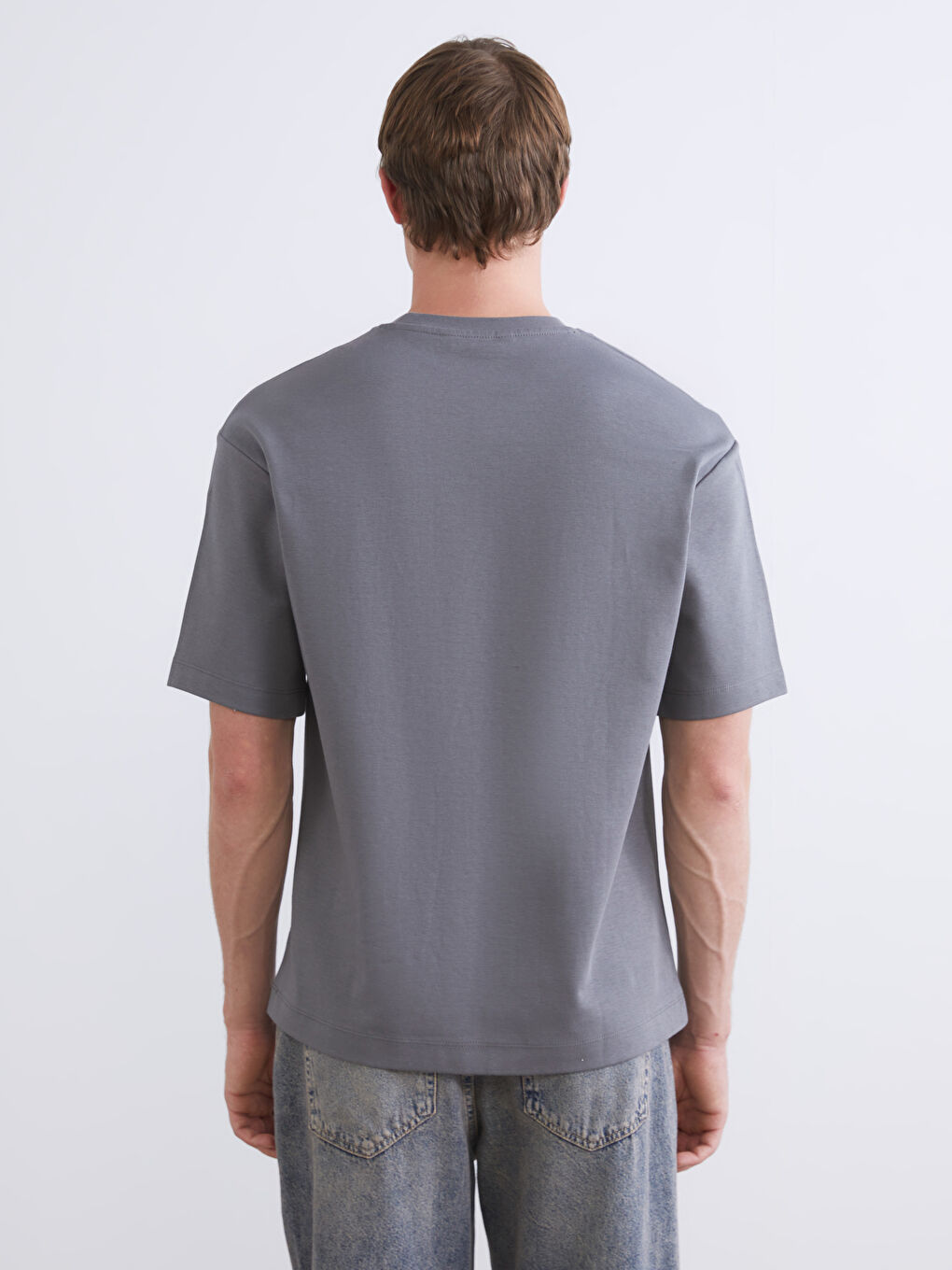 Gri Bisiklet Yaka Erkek Tişört-3