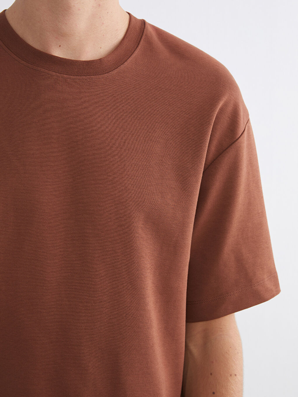 Kahverengi Bisiklet Yaka Erkek Tişört-2