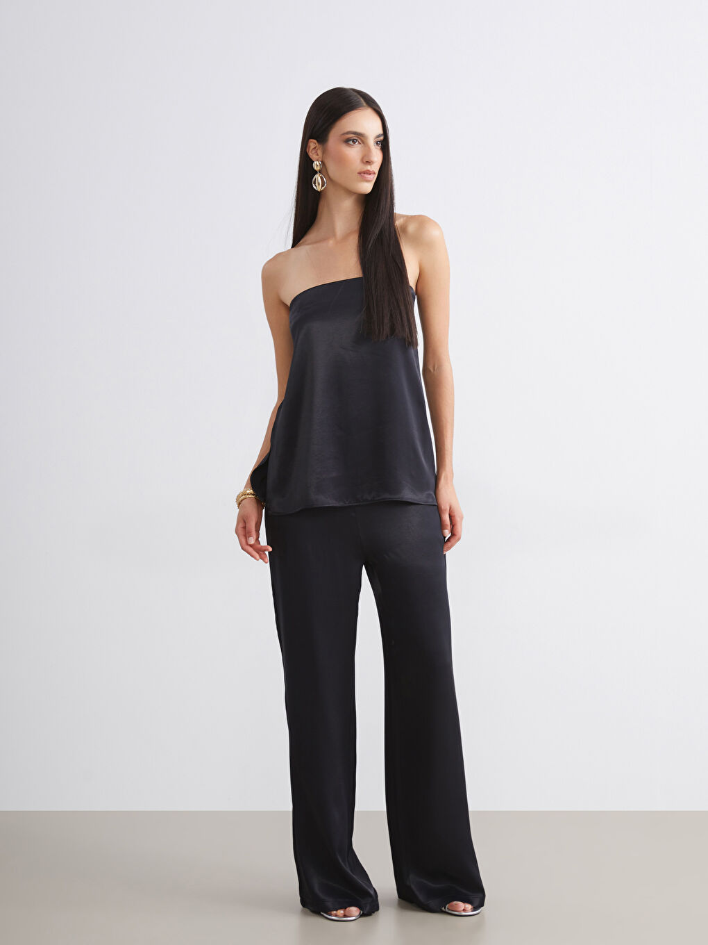 Siyah Loose Fit Saten Kadın Pantolon