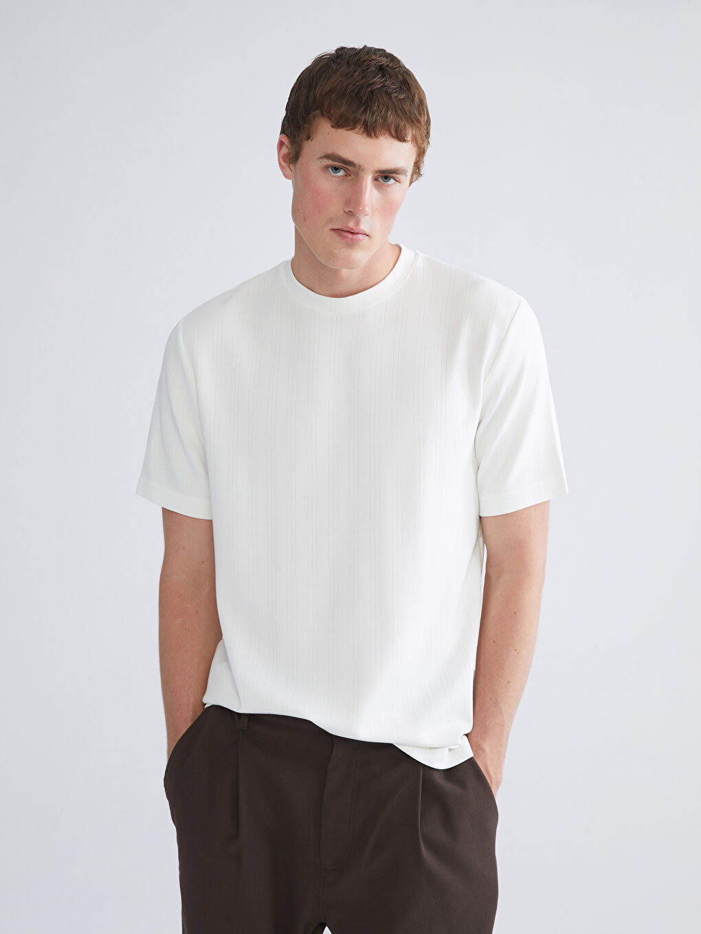 Ekru Bisiklet Yaka Erkek Tişört