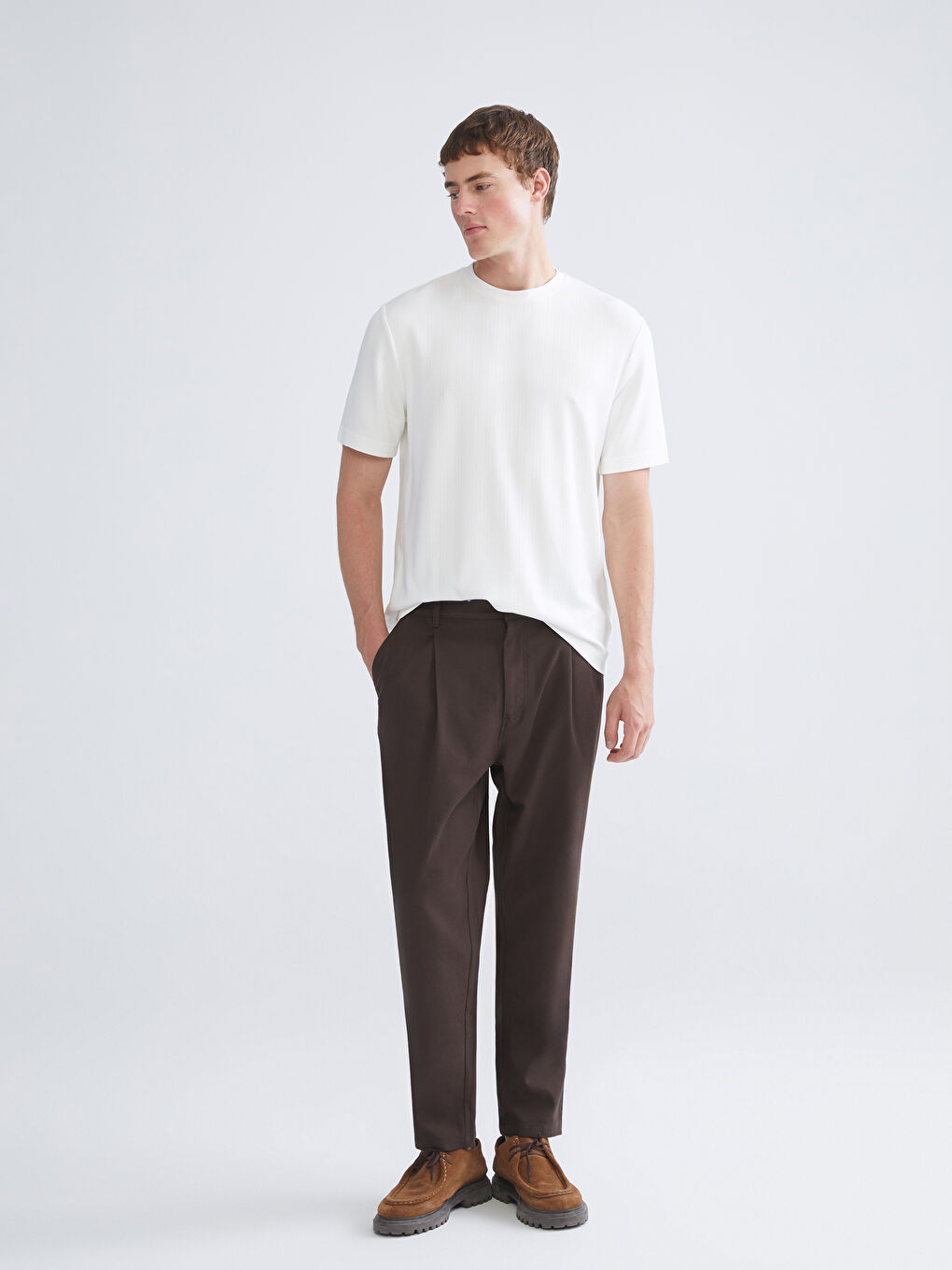 Ekru Bisiklet Yaka Erkek Tişört-1