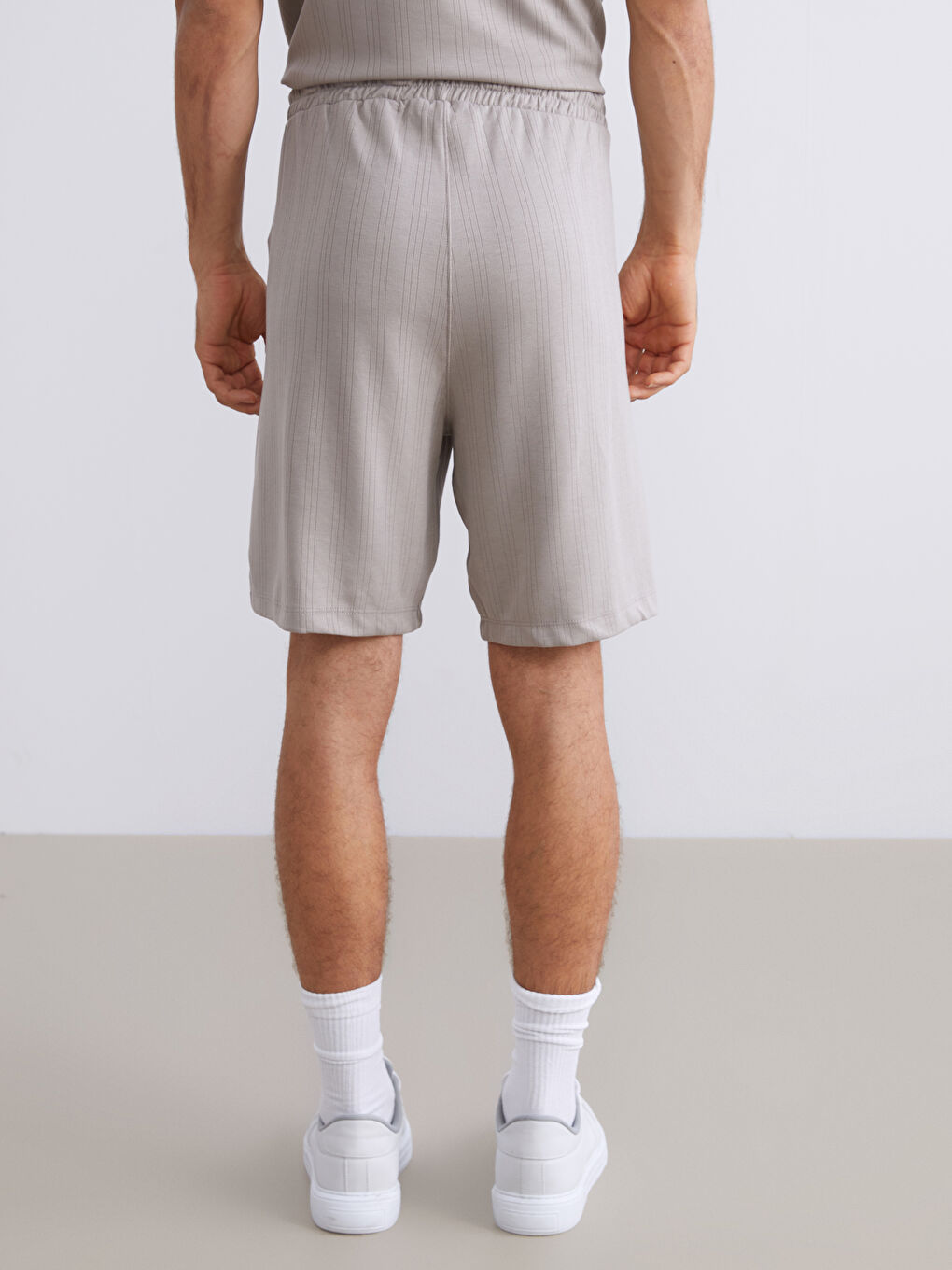 Bej Standart Kalıp Erkek Şort-6