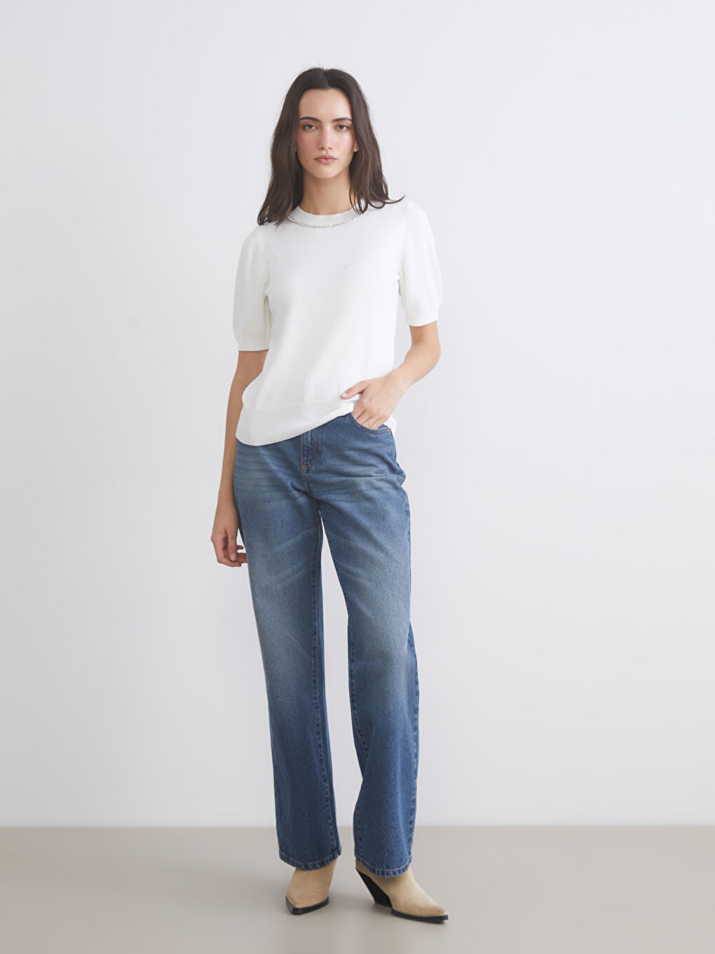 Ekru Bisiklet Yaka Taşlı Kadın Triko Kazak-1