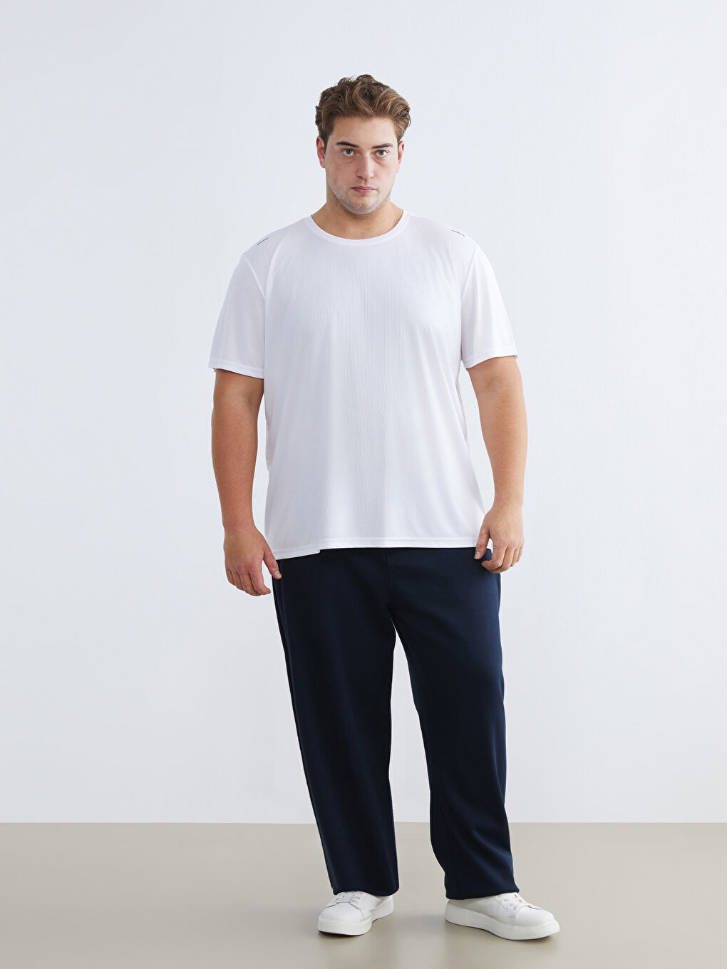 Beyaz Büyük Beden Bisiklet Yaka Erkek Spor Tişört-1