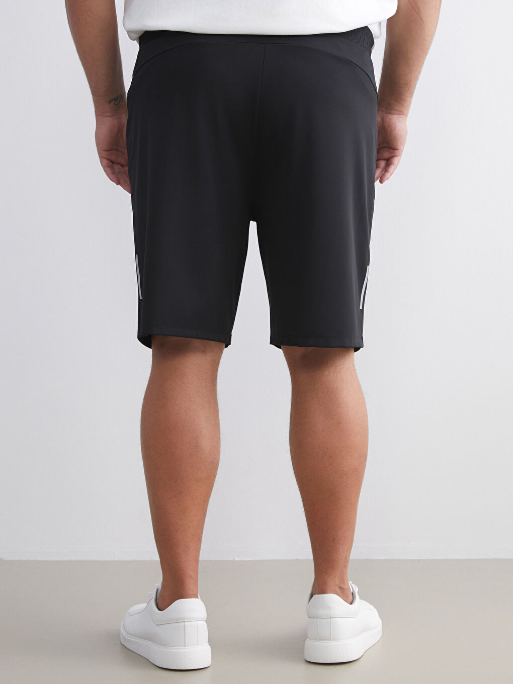 Man BLACK Active Shorts-3