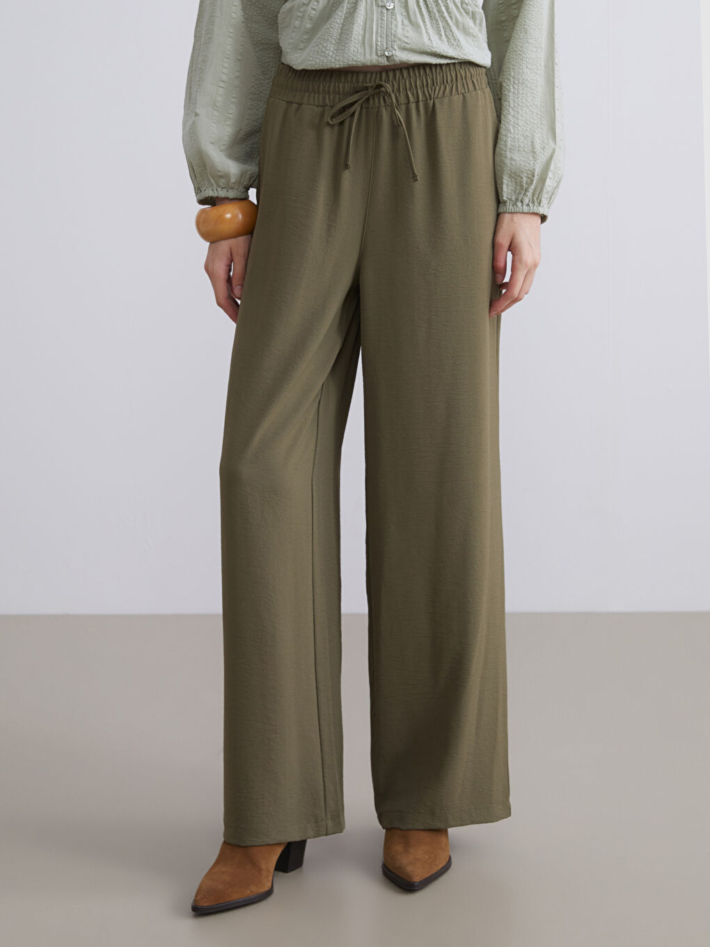 Elastic Waist Wide Leg Women's Trousers-3