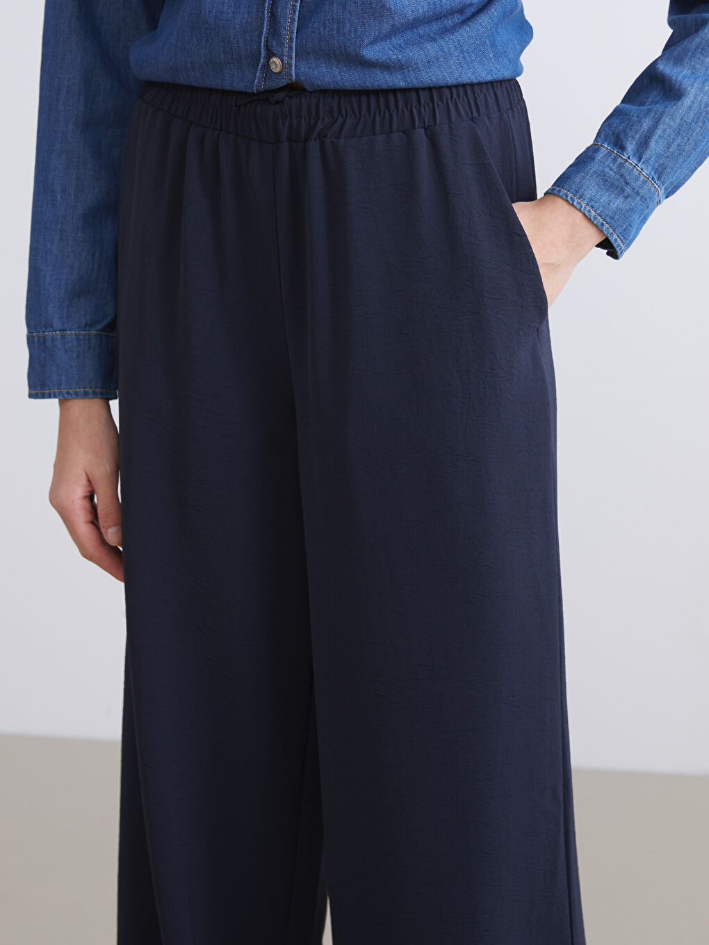 Elastic Waist Wide Leg Women's Trousers-2