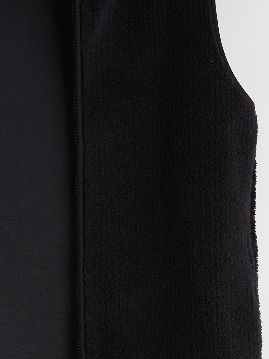 Siyah Dik Yaka Kadın Polar Yelek-5