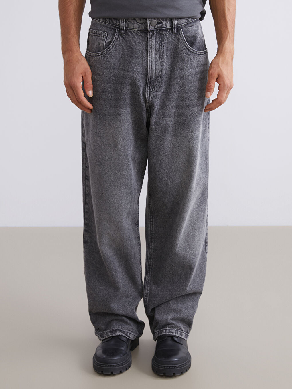 Джинсы мужские мешковатого кроя-1