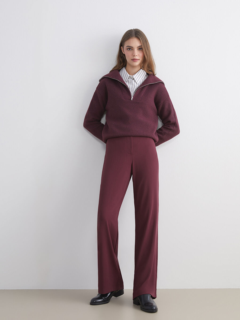 Mor Standart Fit Geniş Paça Kadın Pantolon