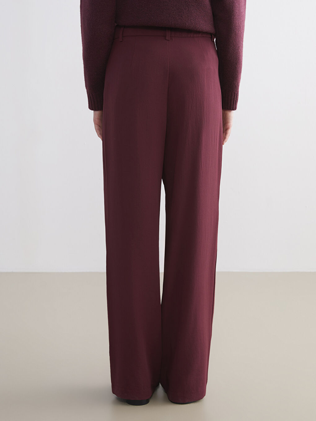 Mor Standart Fit Geniş Paça Kadın Pantolon-3