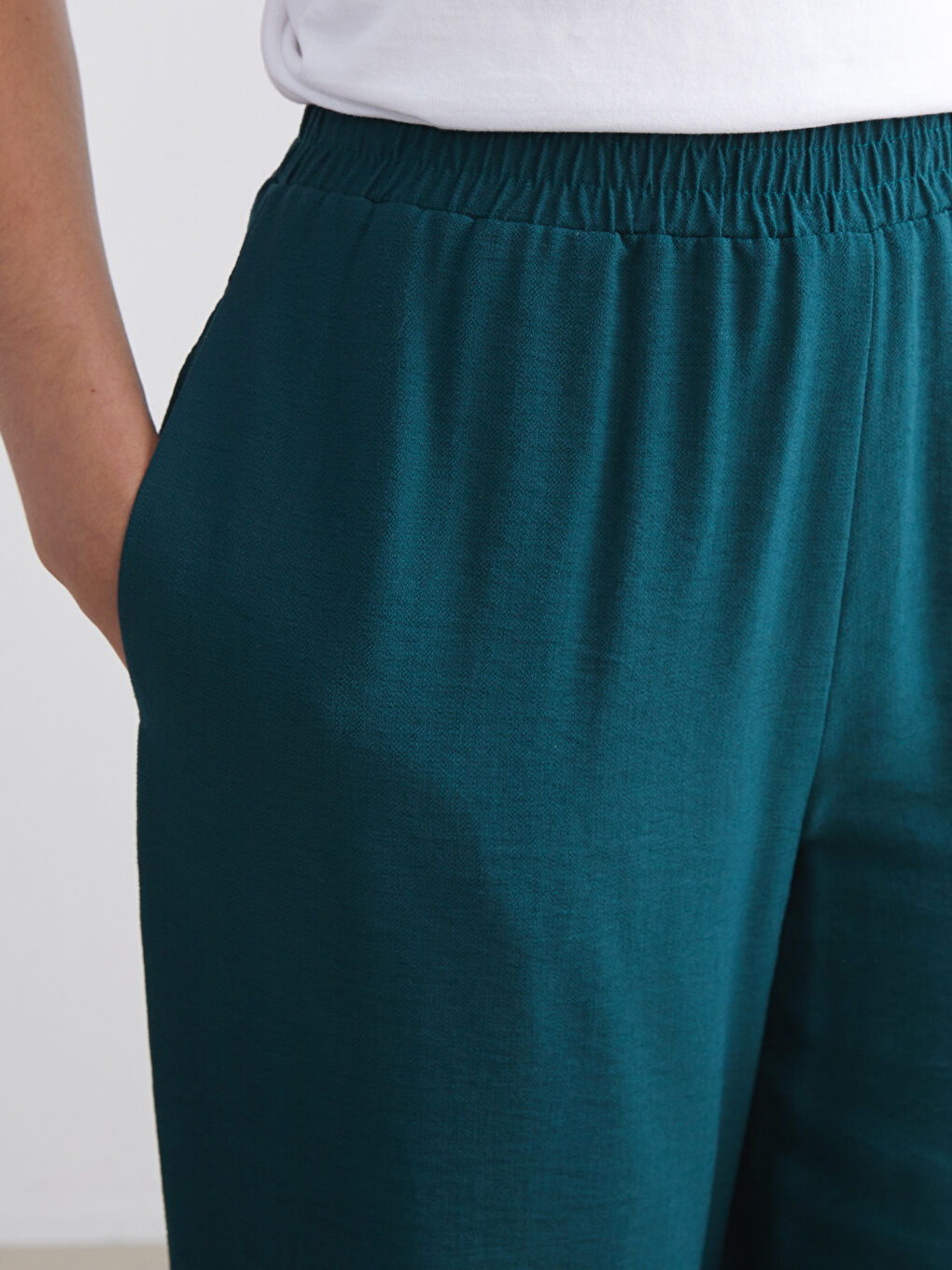 Yeşil Beli Lastikli Geniş Paça Kadın Pantolon-2