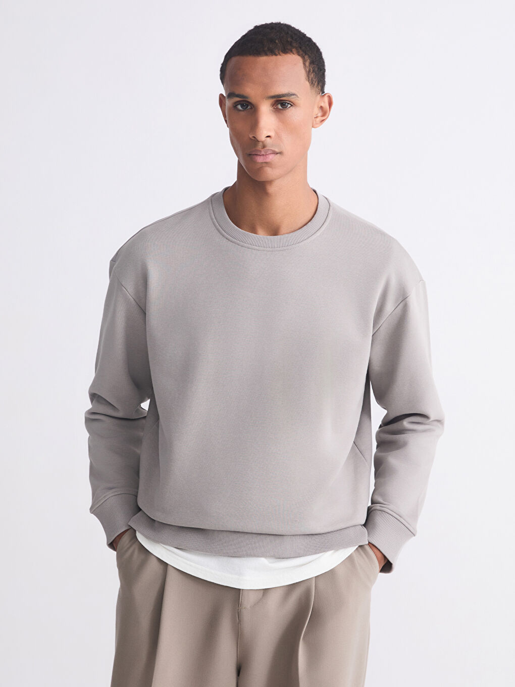 Gri Bisiklet Yaka Erkek Kalın Sweatshirt