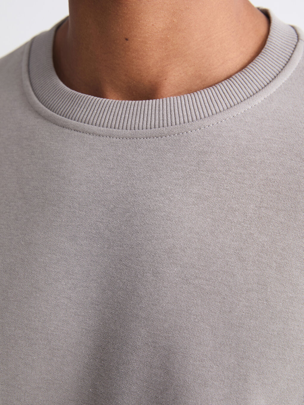 Gri Bisiklet Yaka Erkek Kalın Sweatshirt-2