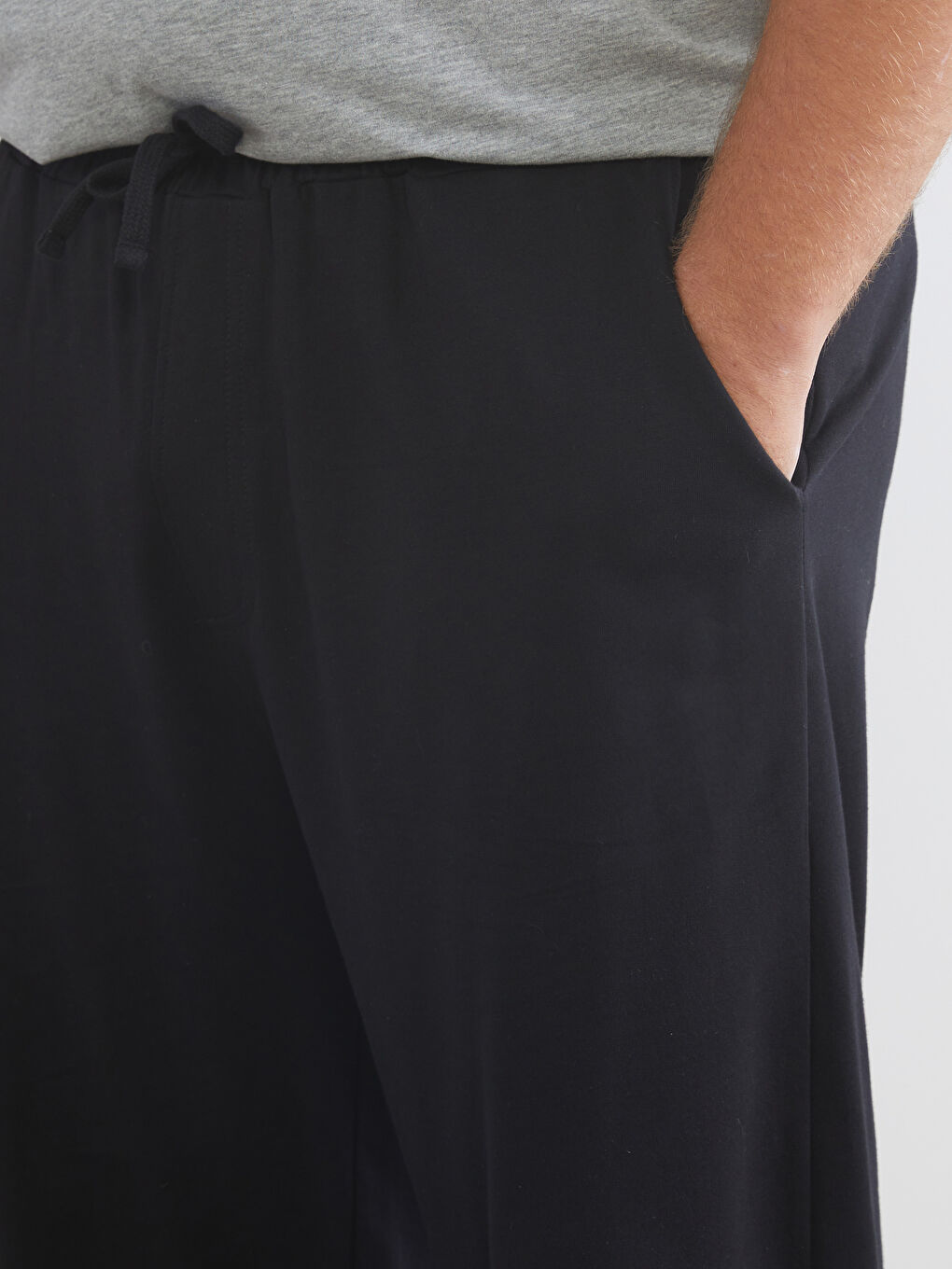 Siyah Büyük Beden Standart Kalıp Erkek Şort-2