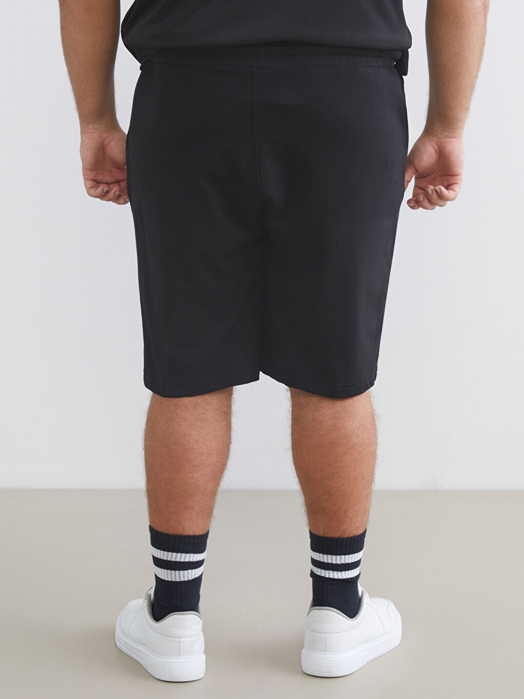 Siyah Büyük Beden Standart Kalıp Erkek Şort-3