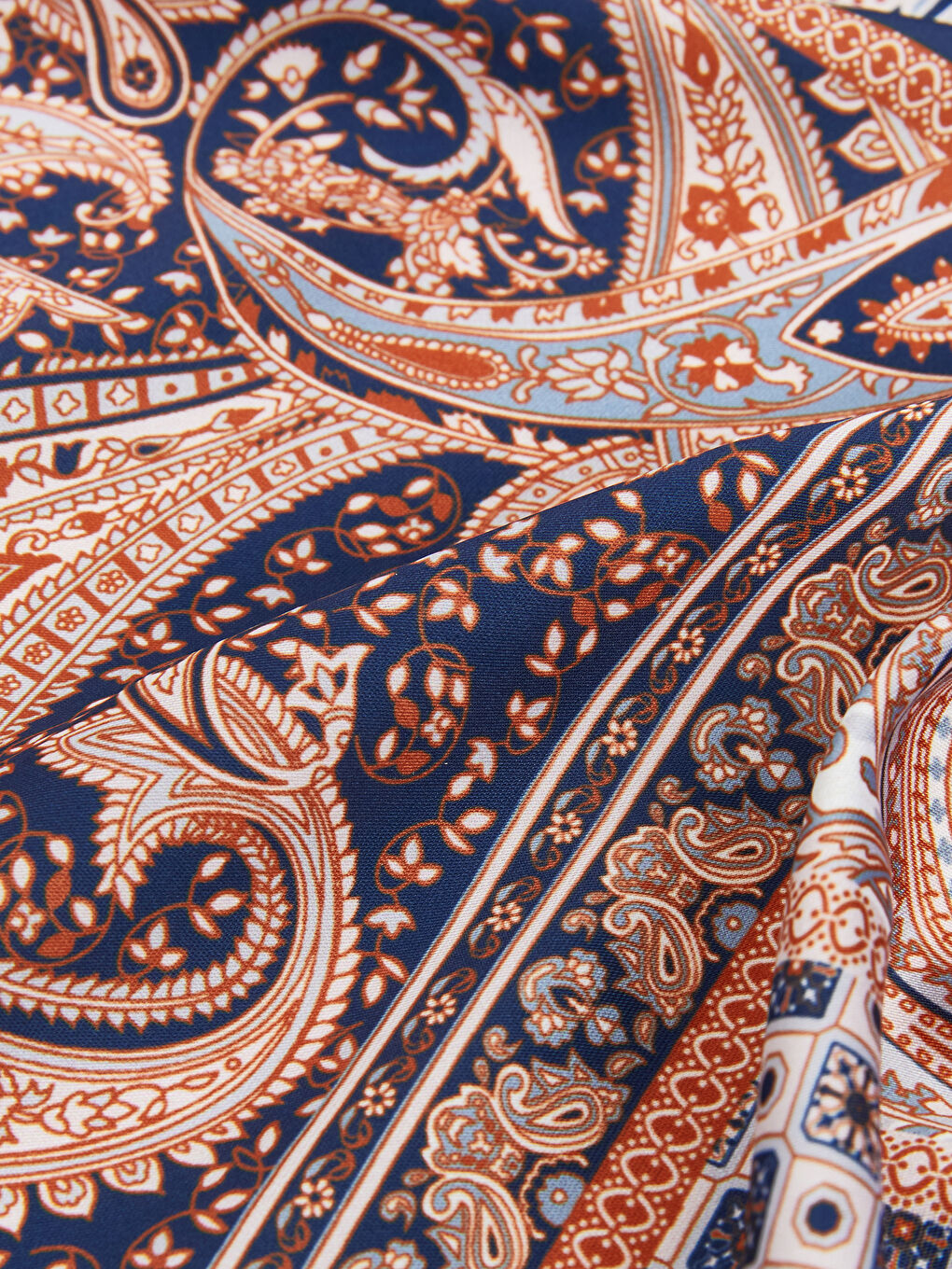 Kahverengi Desenli Kadın Bandana-2