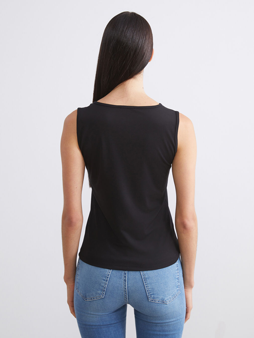 Siyah Bisiklet Yaka Kadın Atlet-3