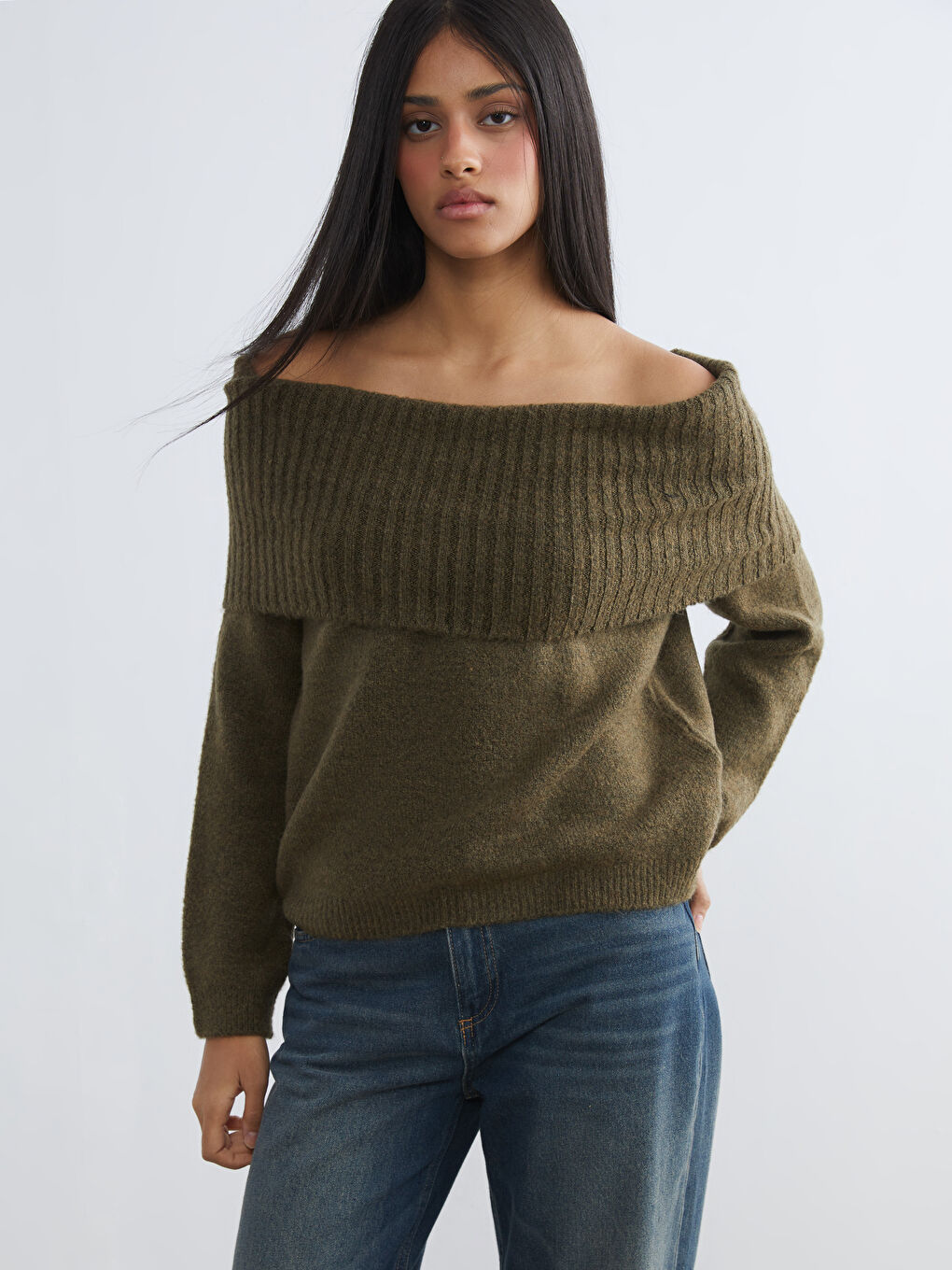 Haki Kayık Yaka Kadın Triko Kazak-2