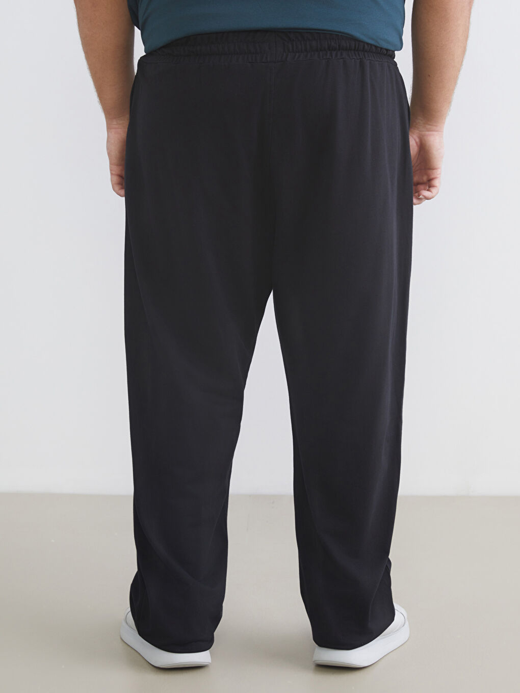 Siyah Büyük Beden Standart Kalıp Erkek Eşofman Altı-3