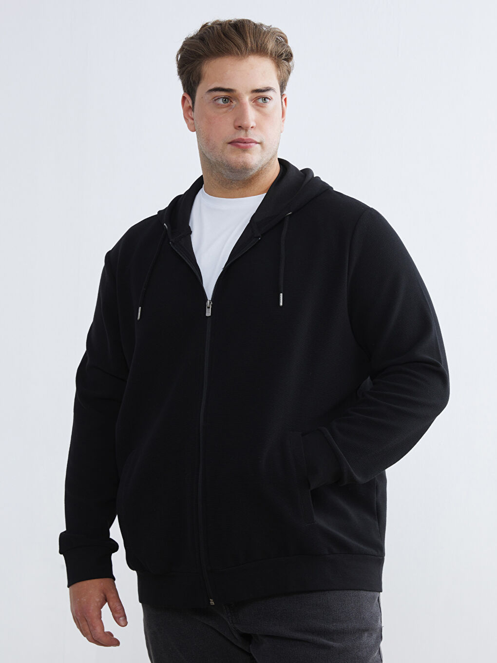 Siyah Standart Kalıp Kapüşonlu Erkek Fermuarlı Sweatshirt