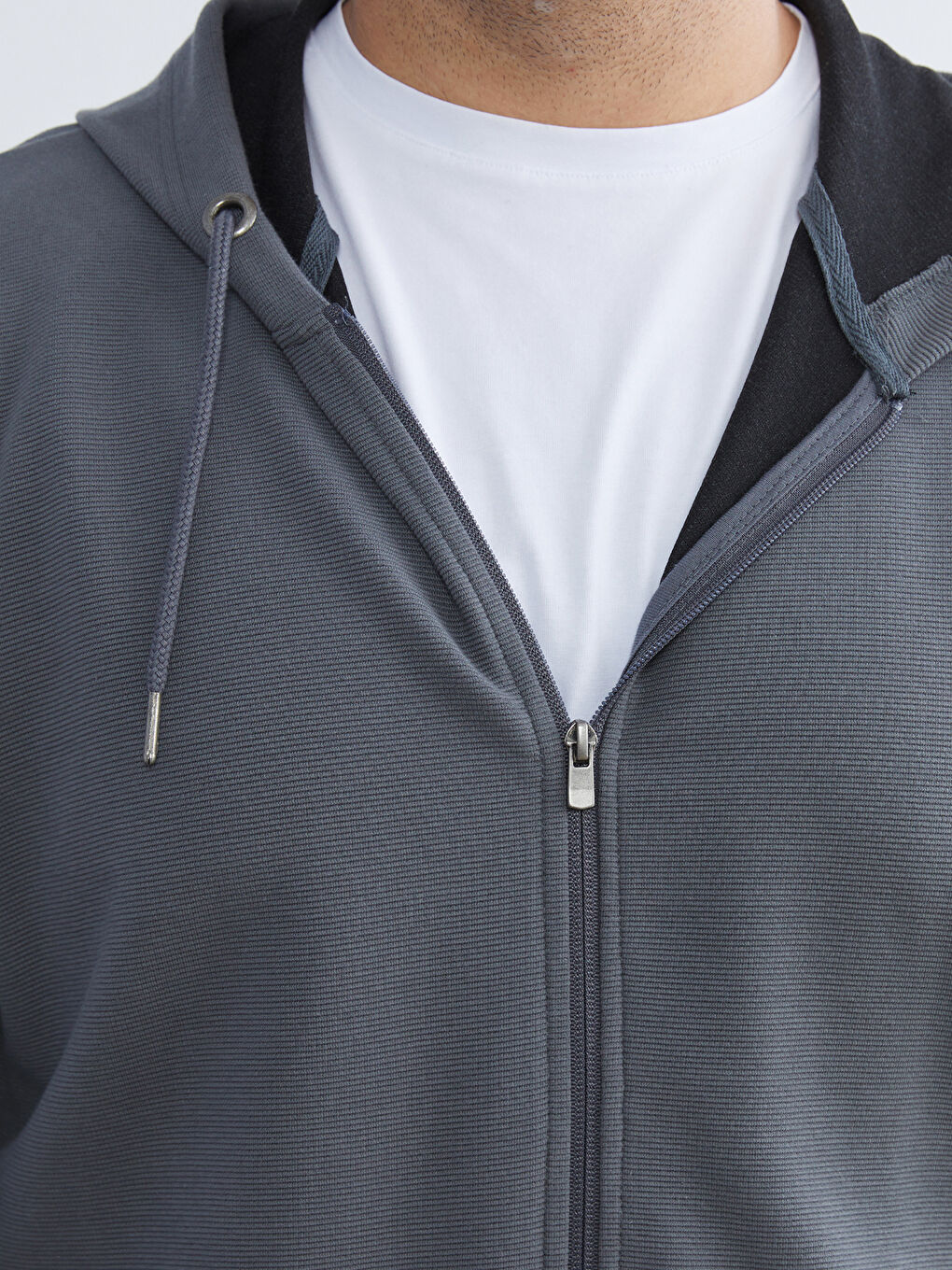 Gri Standart Kalıp Kapüşonlu Erkek Fermuarlı Sweatshirt-2